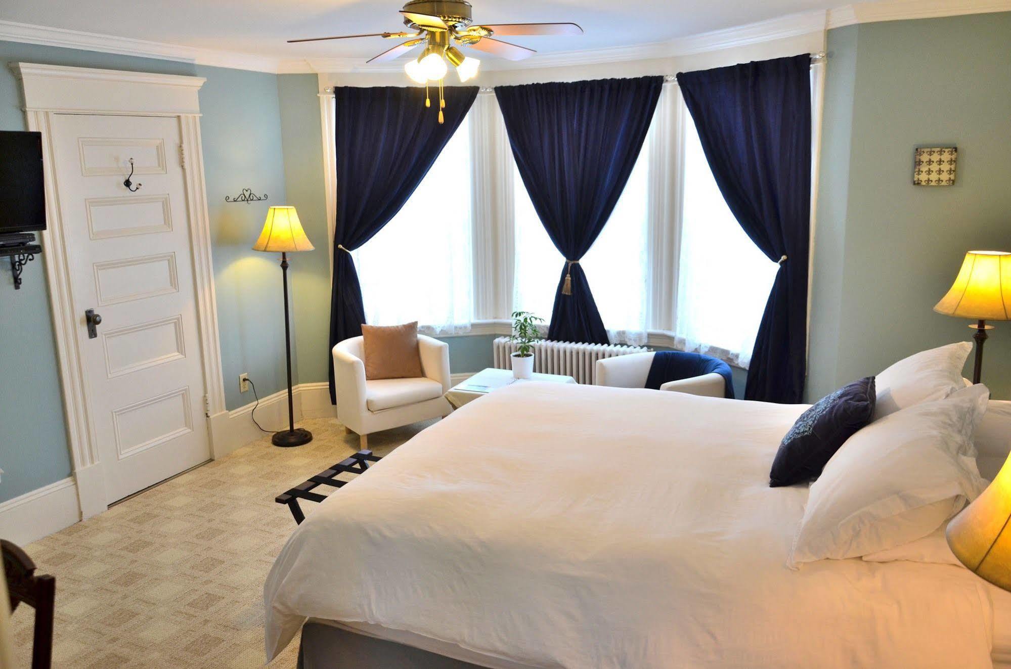 Island Home Bed And Breakfast Summerside Exteriör bild