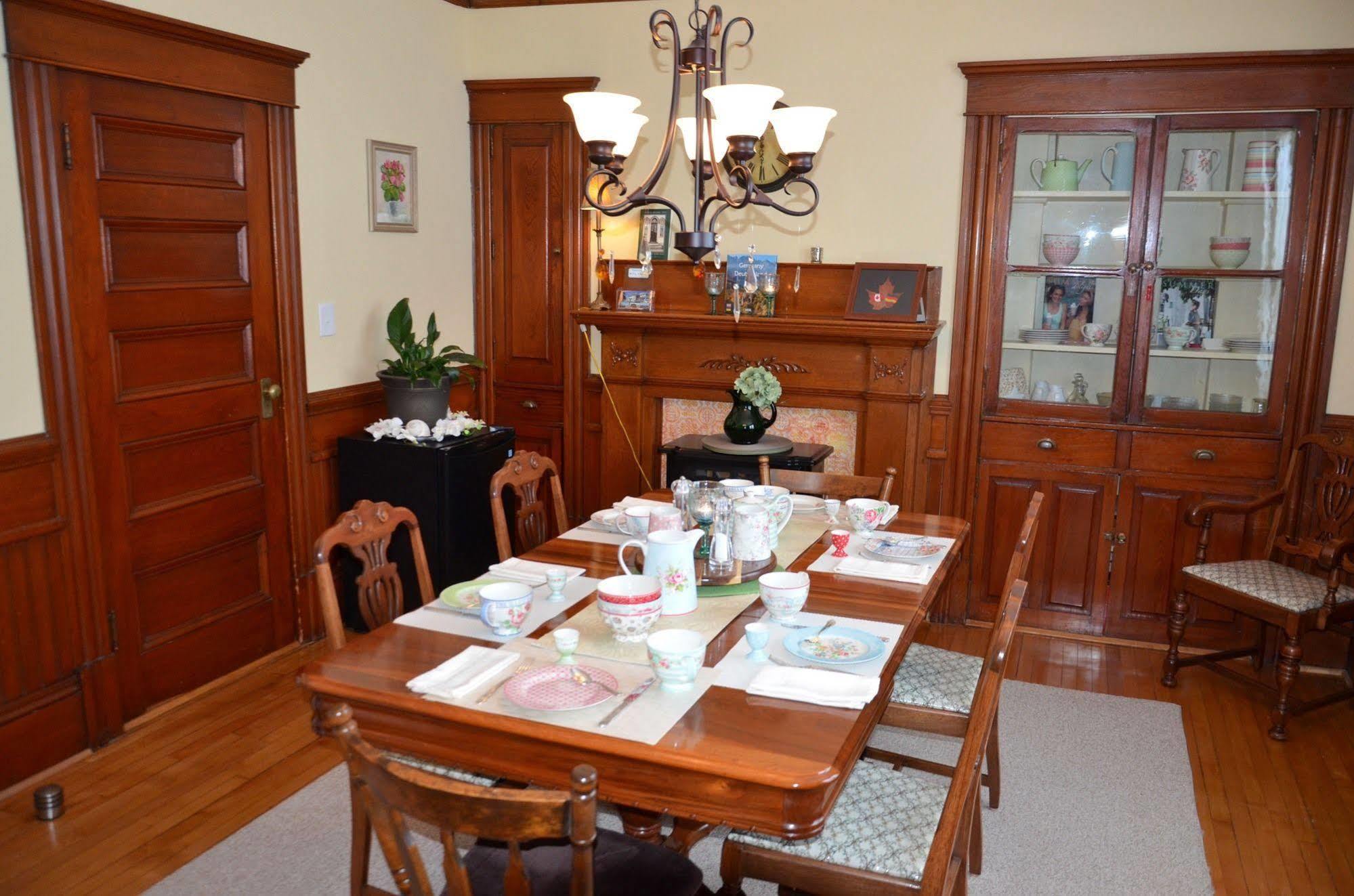 Island Home Bed And Breakfast Summerside Exteriör bild